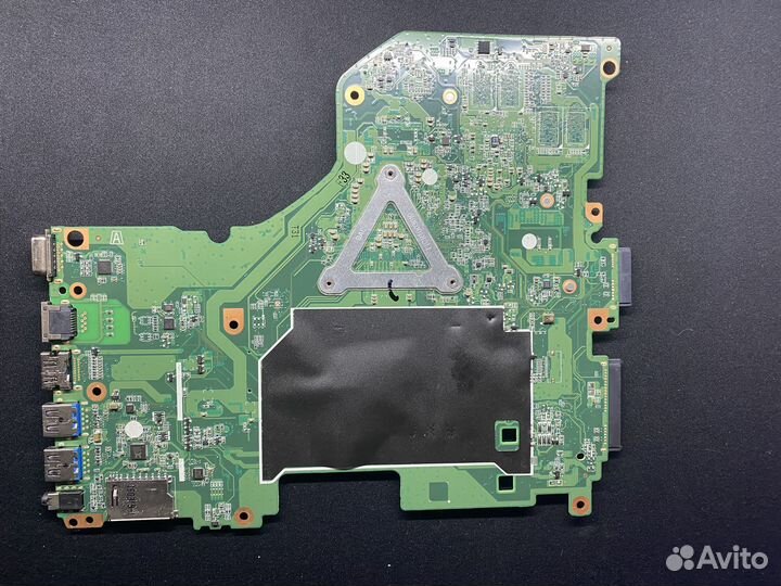 Ноутбук Acer Aspire E5-573 в разборе