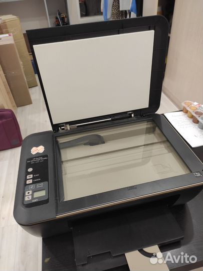 Принтер сканер HP Deskjet lnk Advantage 2520hc