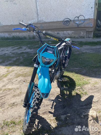 Regulmoto seven medalist pro