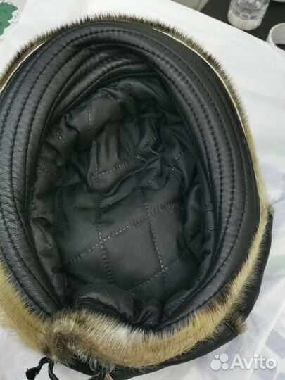 Кепка кожаная женская