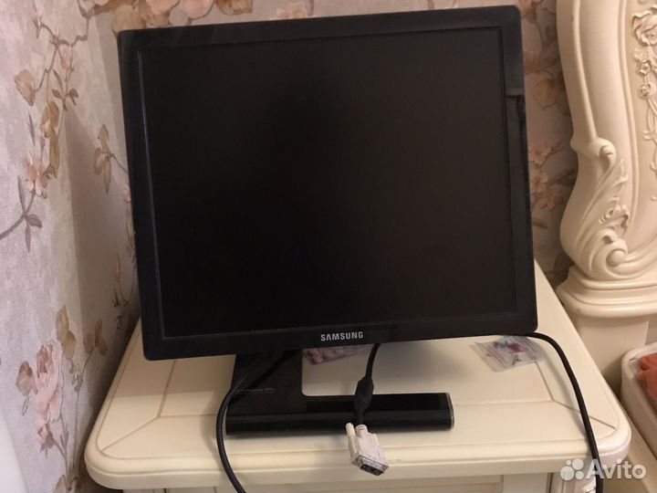 Монитор для компьютера самсунг бу