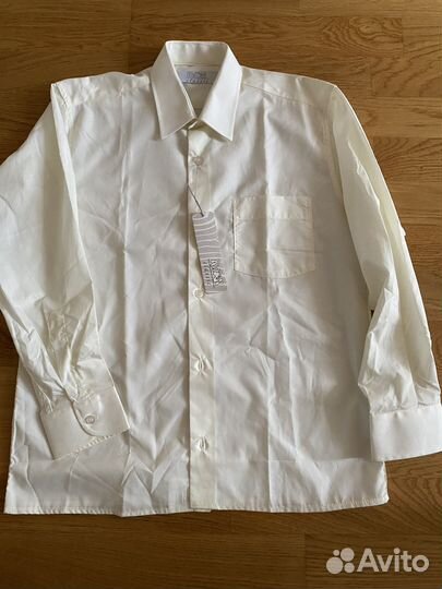 Новая рубашка на мальчика, 140 см