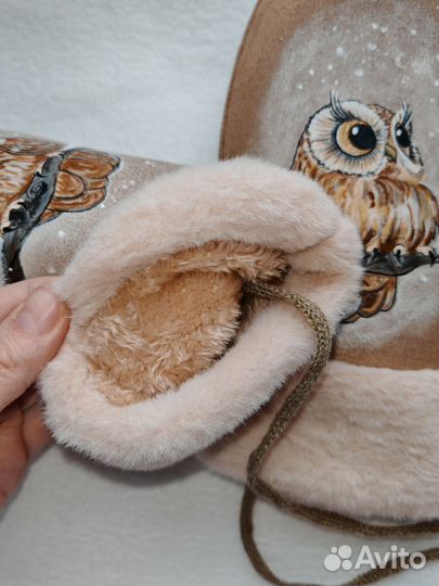 Варежки женские теплые с ручной росписью