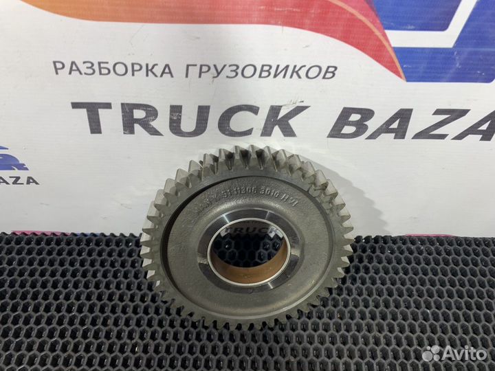 51113063010 Шестерня грм промежуточная