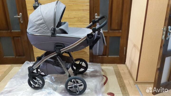 Коляска Nuovita intenso 2 в 1