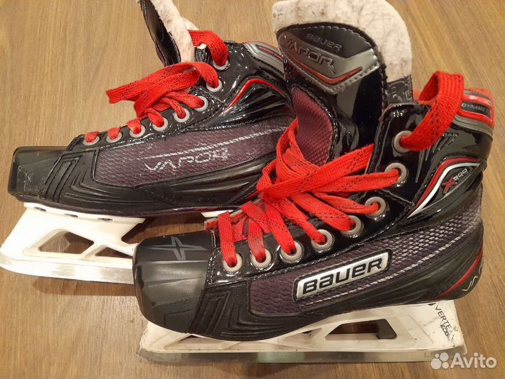 Хоккейные коньки bauer vapor x900