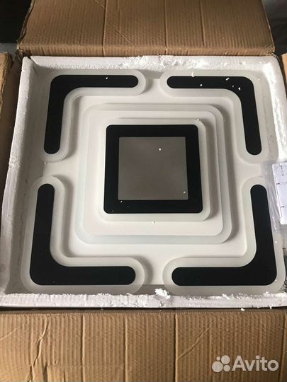 Люстра потолочная светодиодная с пультом