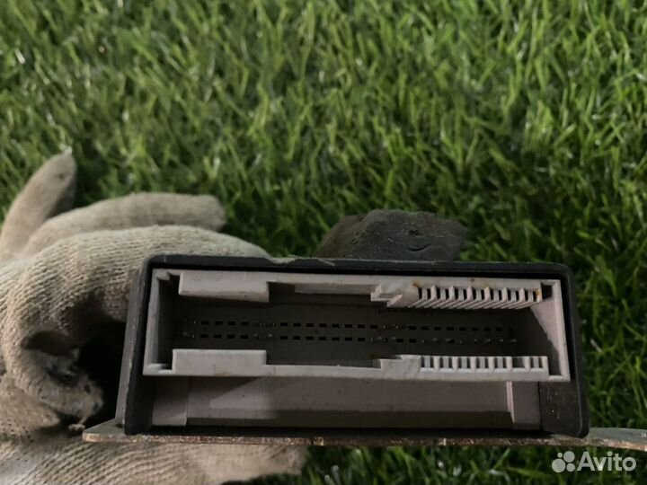 Блок управления airbag Renault Sandero