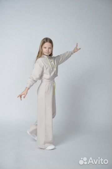 Спортивный костюм для девочки