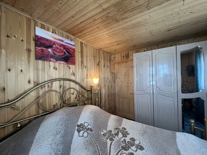 Дом 102 м² на участке 9,6 сот.