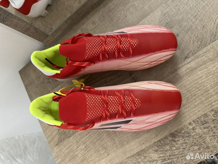 Футбольный бутсы размер 40
