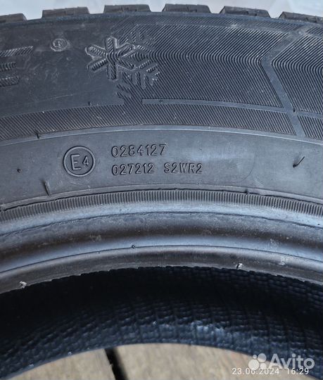 Triangle PL01 225/60 R17 103