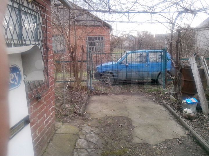 Дом 25 м² на участке 5 сот.