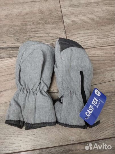 Варежки новые