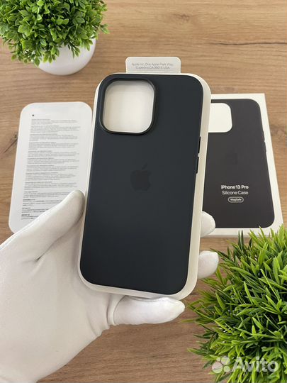 Чехол на iPhone 13 Pro/ 13 Pro Max Silicon Case