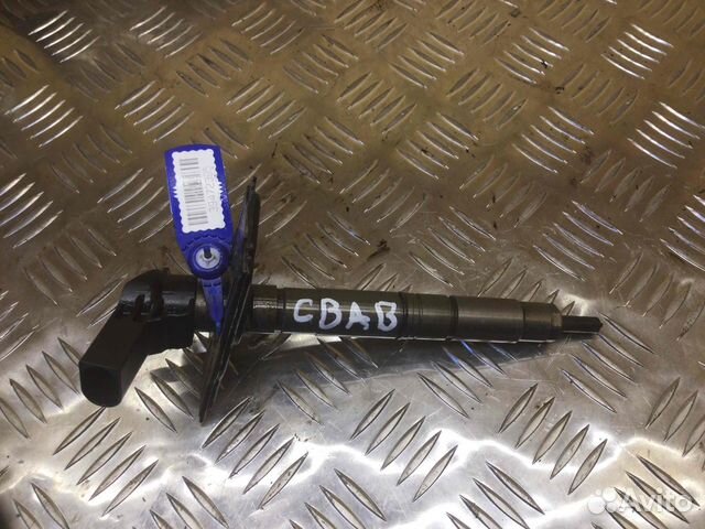 Форсунка Фольксваген Пассат 0445116030; 03L130277;