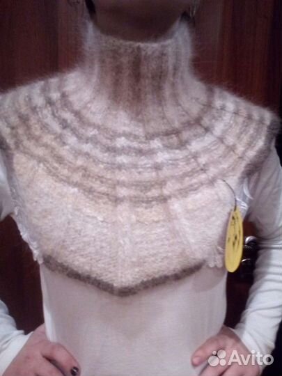 Манишка из собачьей шерсти