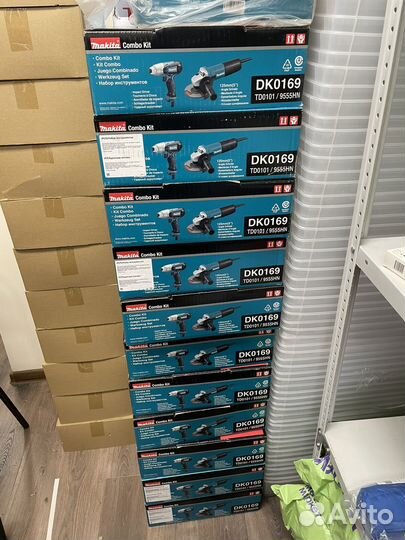 Набор Makita 9555 HN: шуруповерт + ушм