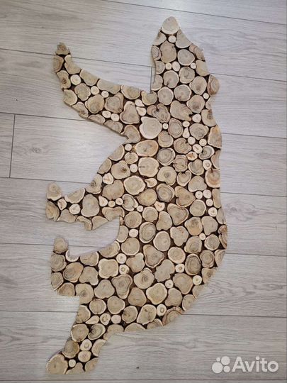 Панно из можжевельника 