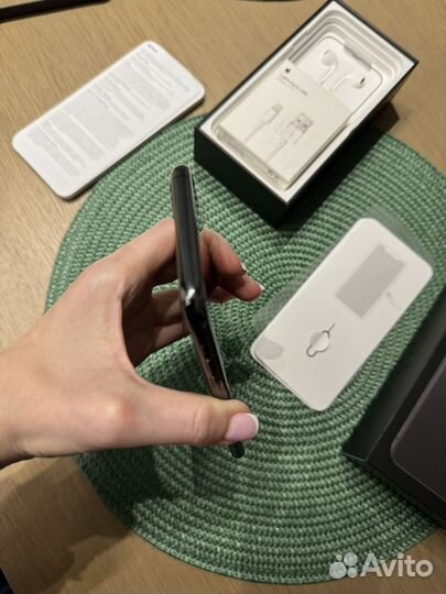 iPhone 11 Pro Max, 64 ГБ