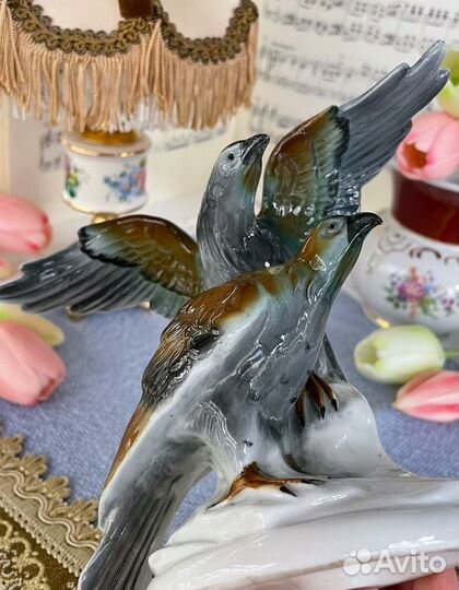 Фарфоровая статуэтка Соколы Германия