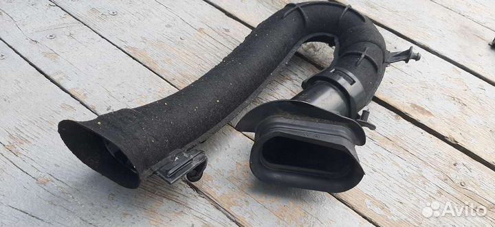 Chevrolet Aveo t300 воздухозаборник