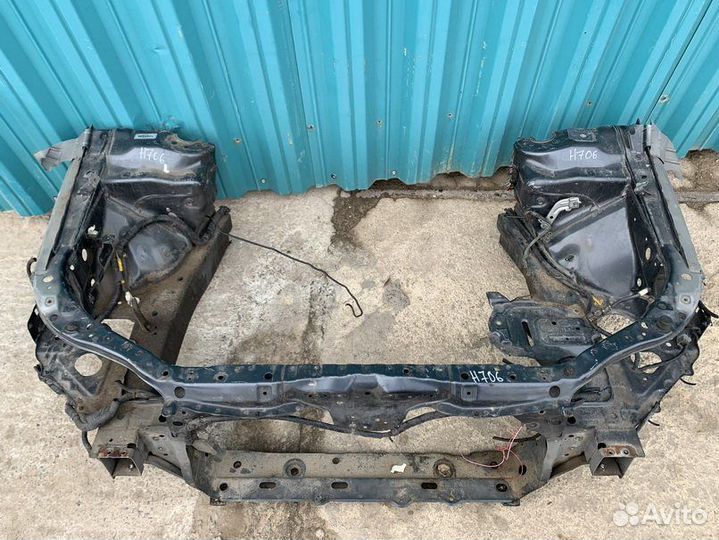 Передняя панель крепления облицовки (телевизор) Ho