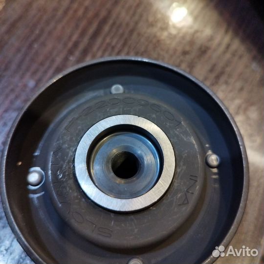 Ролик для ауди 100