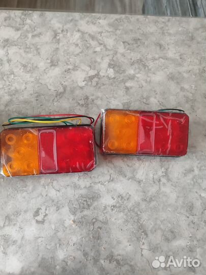 Задние фонари для легкового прицепа
