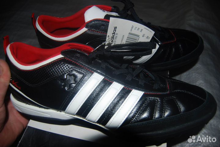 Футбольные кроссовки Adidas Adinova IV TRX