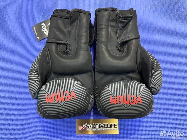 Перчатки Venum Phantom, 12 oz