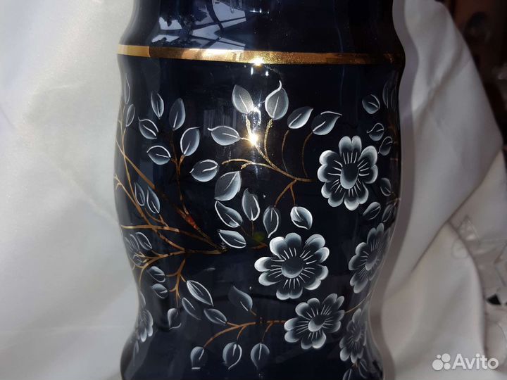 Ваза-кубок. Хрусталь. Антиквариат