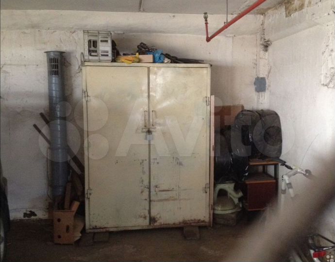 Машиноместо, 14 м²