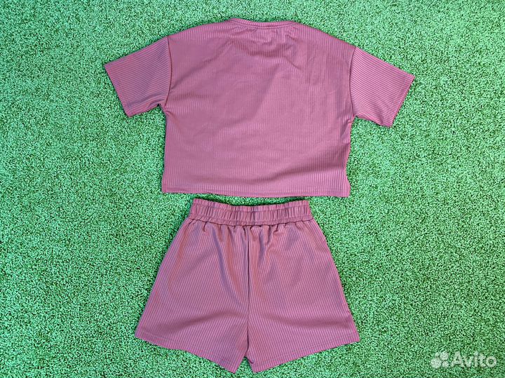 Спортивный костюм / Nike / футболка + шорты