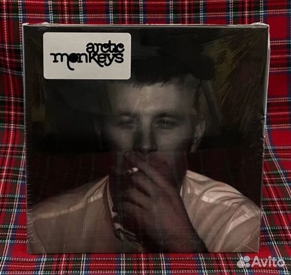 Arctic Monkeys – Whatever People Say I Am CD