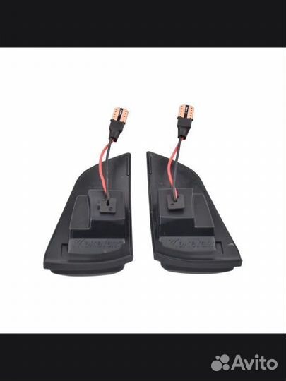 Volvo S40 V50 C70 Динамические поворотники LED