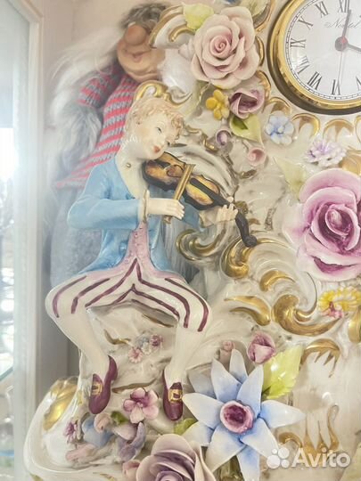 Фарфоровые часы
