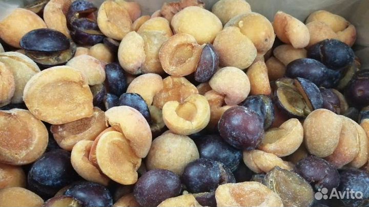 Фруктовые и ягодные смеси замороженные