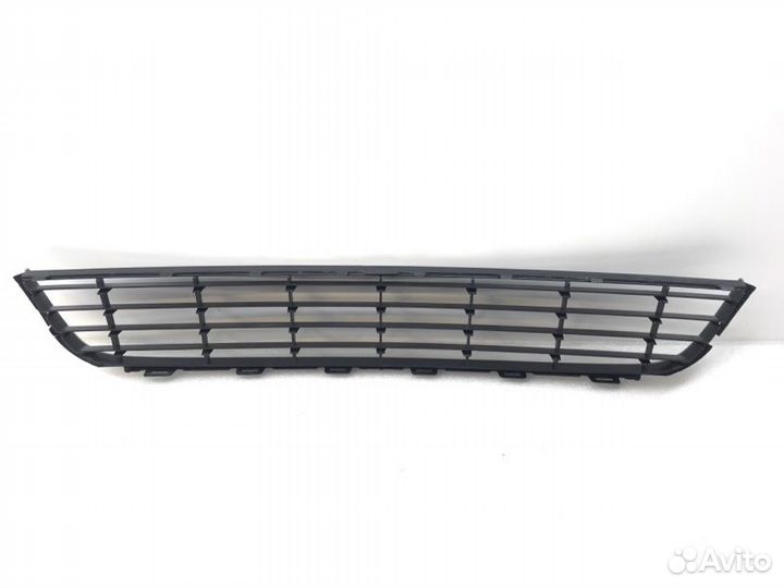 Решетка радиатора передняя Volkswagen Golf 6 2010