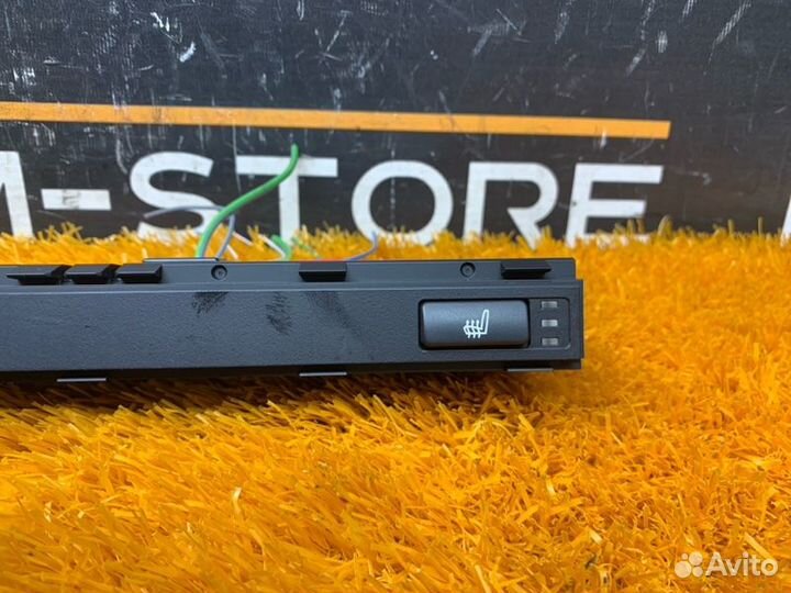 Блок управления подогревом сидений Bmw 3-Series