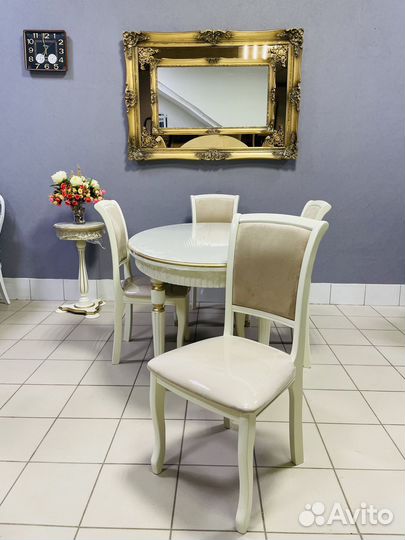 Столы и стулья