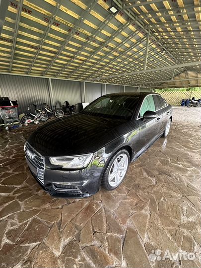 Audi A4 2 AMT, 2017, 182 000 км