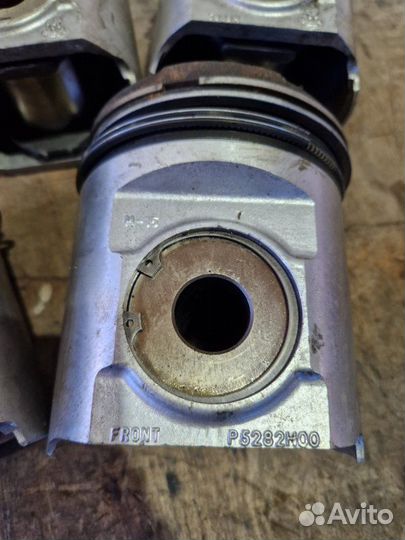 Поршень Renault Magnum mack