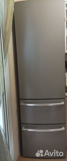 Холодильник б/у Haier, цвет бронзовый