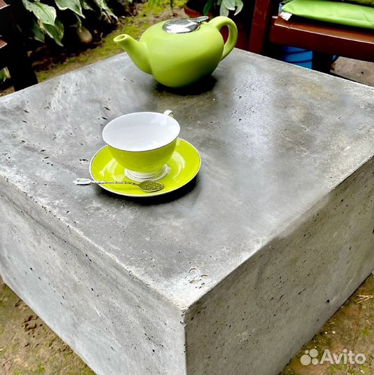 Кофейный столик из бетона на заказ