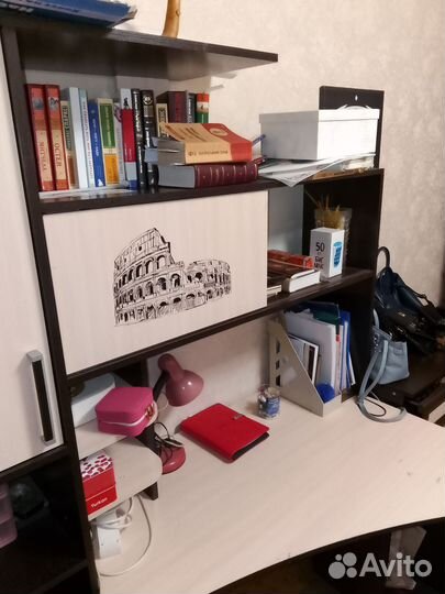 Продам компьютерный стол