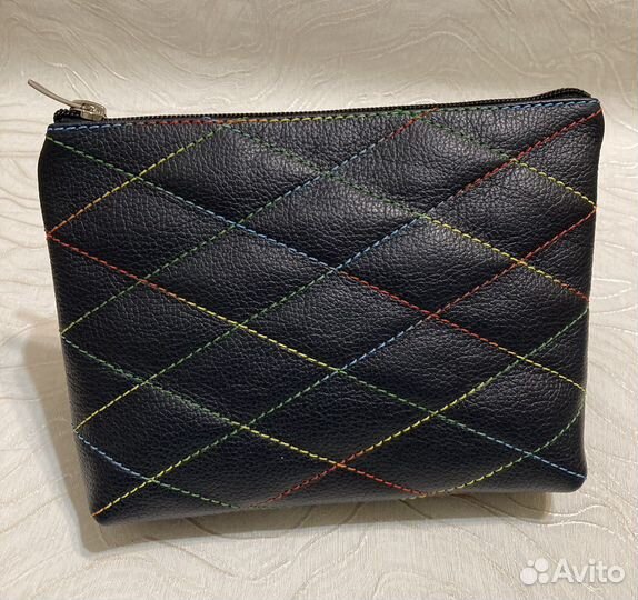 Разноцветными кожаная косметичка