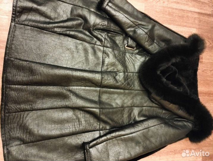 Дубленка натуральная женская 42