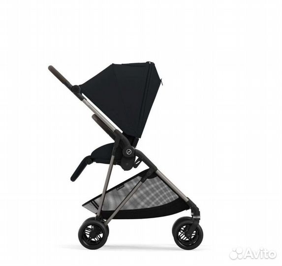 Прогулочная коляска Cybex Melio Moon black