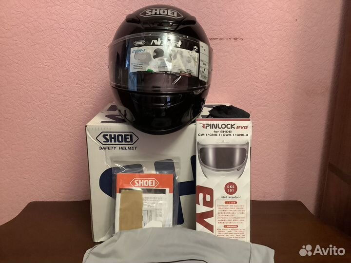 Продается шлем Shoei NXR